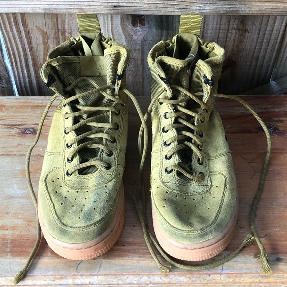 Nike Air SF AF1 MID Urban Utility FTWR Goddess of Victory Green Size 5Y - Picture 3 of 13